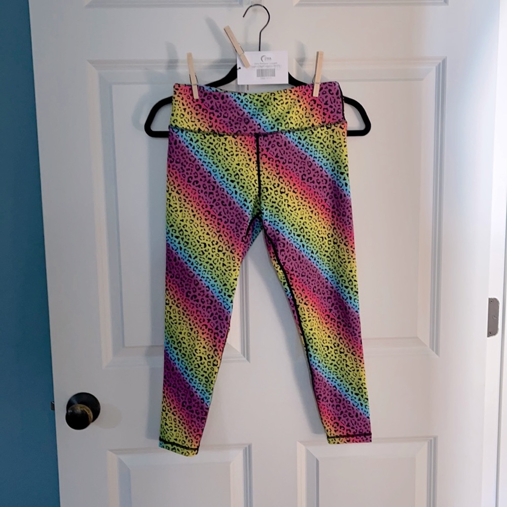 ZYIA Girl’s Rainbow Leopard Light n Tight Legging